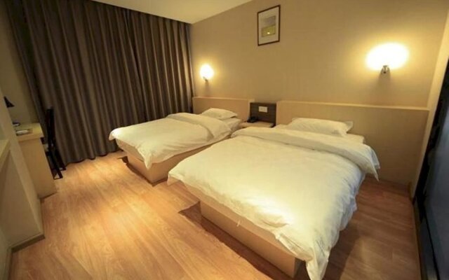 Yunyue Lanting Hotel  (Kunming Xuefu Road)