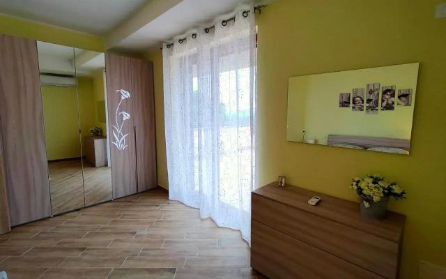 Bella Vista