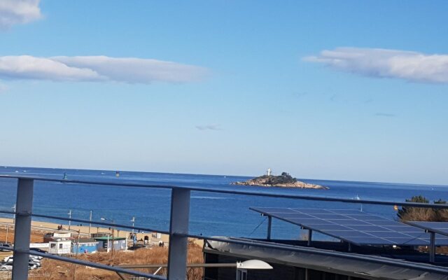 Sokcho Marine Pension