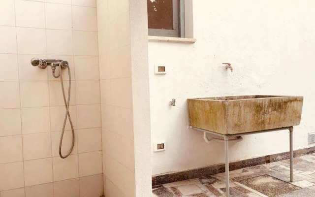 La Casetta Bianca, tipical Salento historic house