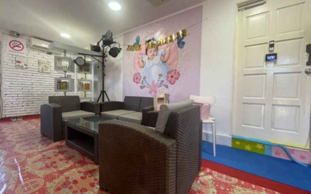 OYO Home 90370 D'tampi Homestay