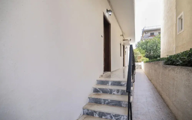 Maria's Cozy Getaway in Glyfada