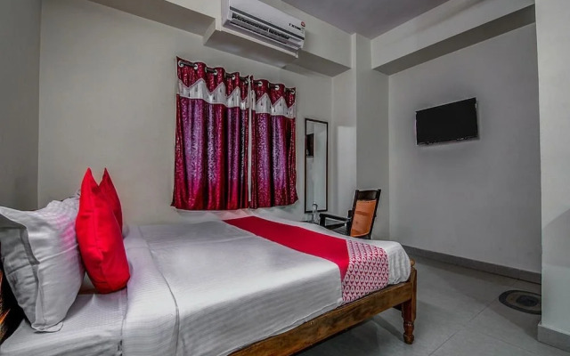 Silver Villa by OYO Rooms