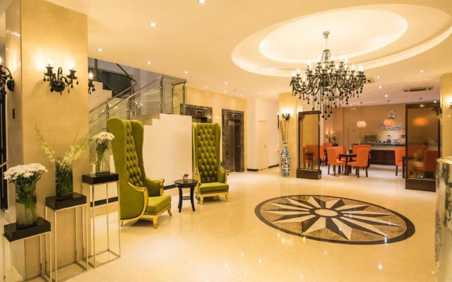 Palms Hotel