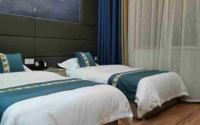 Huangguoshu Champs Elysees Inn