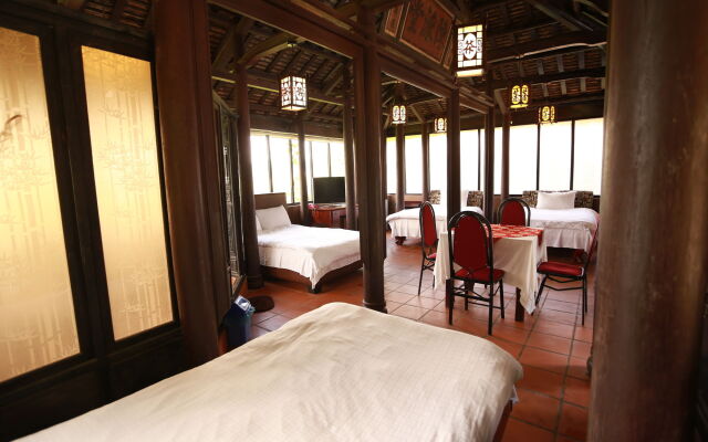 Osaka Resort