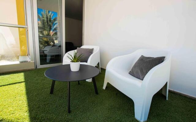 Executive apt Nicosia Center free parking/wifi