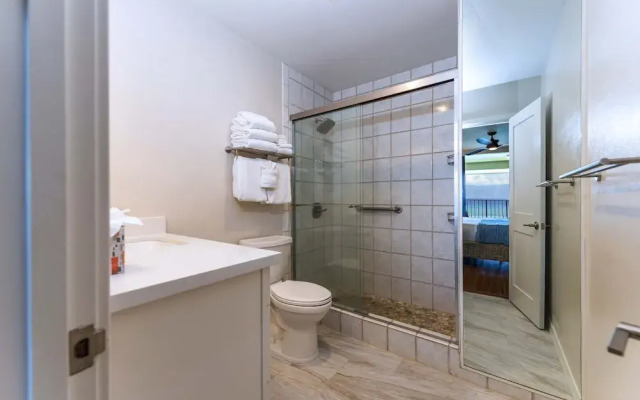Noelani Condominium Resort