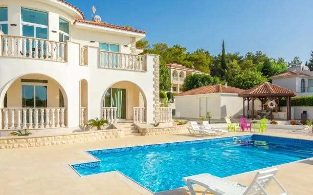 Villa Komissa in Argaka