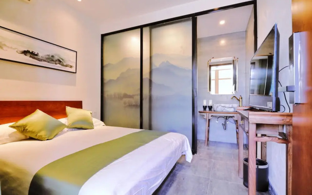 Beijing 161 Beihai Courtyard Hotel