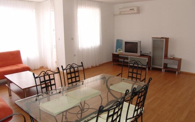 Sarafovo Residence