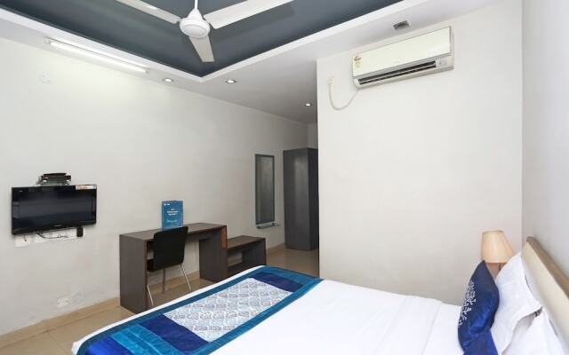 OYO 2737 Residency Square