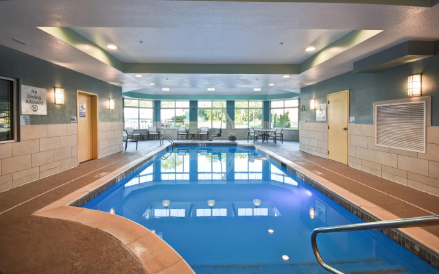 Holiday Inn Express & Suites Schererville by IHG