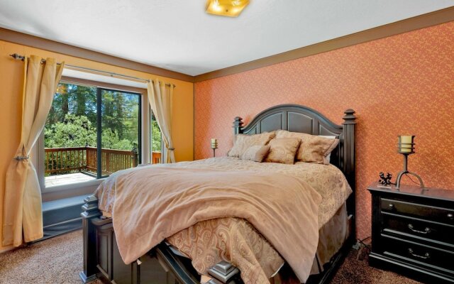 Club View Pines #2105