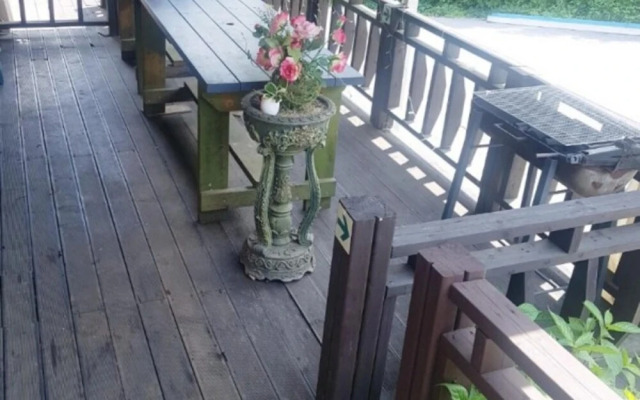 Gapyeong Supeuro Ganeungil Pension