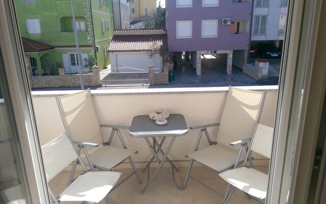 Apartment Hennion / Two Bedrooms A3 Liam