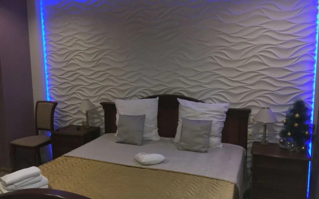 Мини-Отель ЭРЗИ КЛАБ