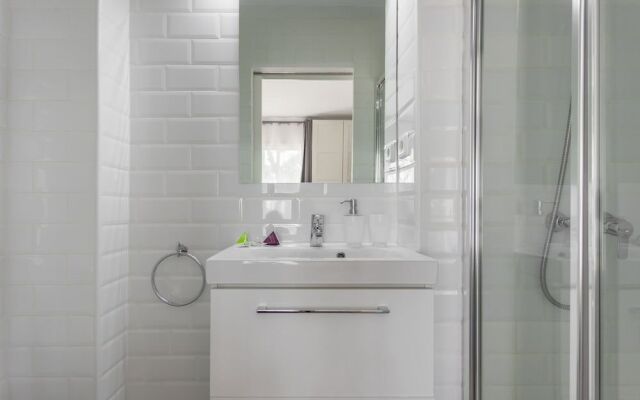 Sybaris Be my Guest Castelldefels