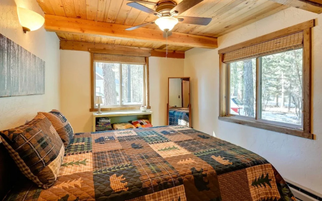 Secluded Garden Valley Cabin w/ Deck & Views!