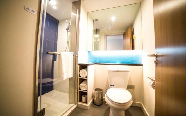 Holiday Inn Express Nanjing Xuanwu Lake by IHG