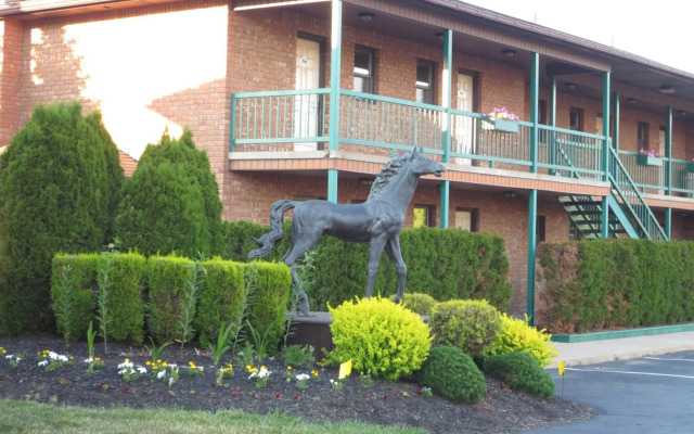 Roosevelt Inn and Suites Saratoga Springs