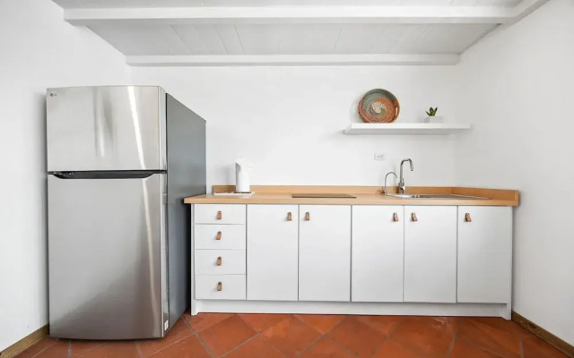 Beachfront With Pool Free Parking