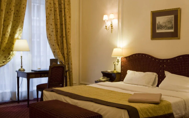 Jolly Hotels France