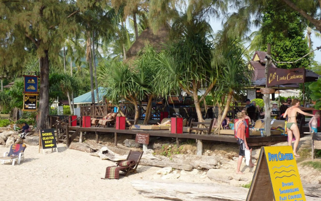 Lanta Castaway Beach Resort