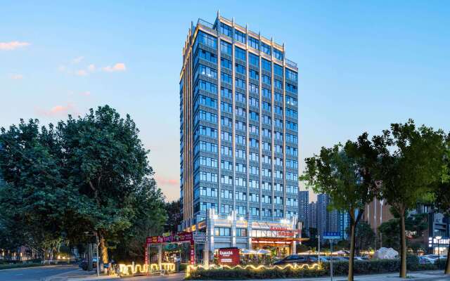 Ramada by Wyndham Wuhan Qingshan