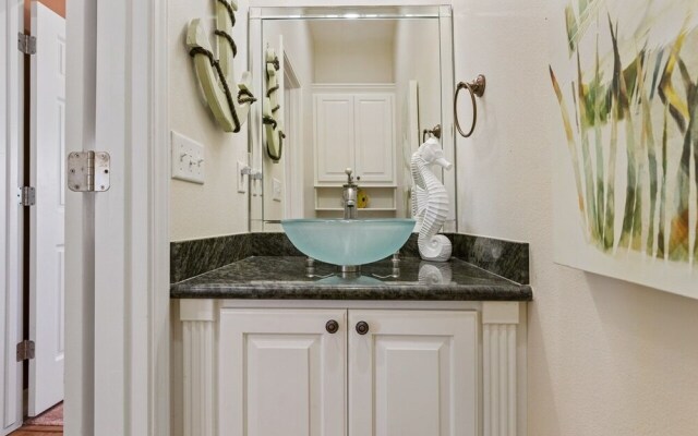 Little Pink - 2 Br Home