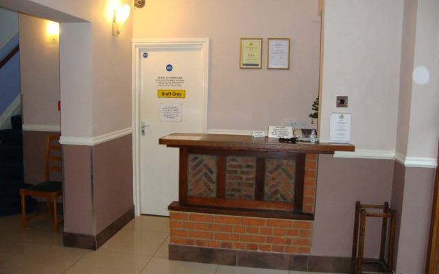 Gainsborough Lodge
