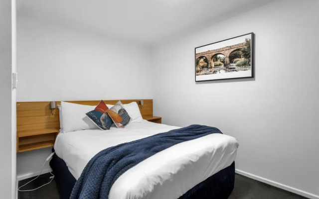 Elphin Villas Serviced Apartments & Motel Suites