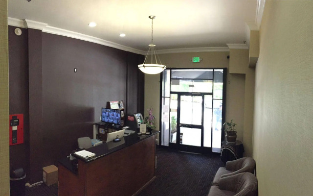 Post Hotel
