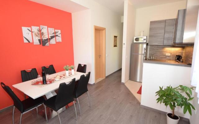 Apartmani Dora I Kati