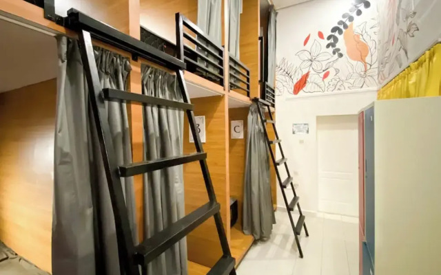 Snooze Hostel Malang