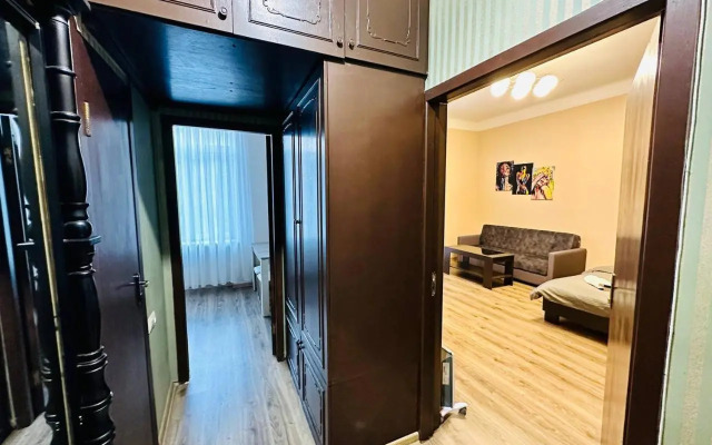 Tumanyan 12 TopHouse