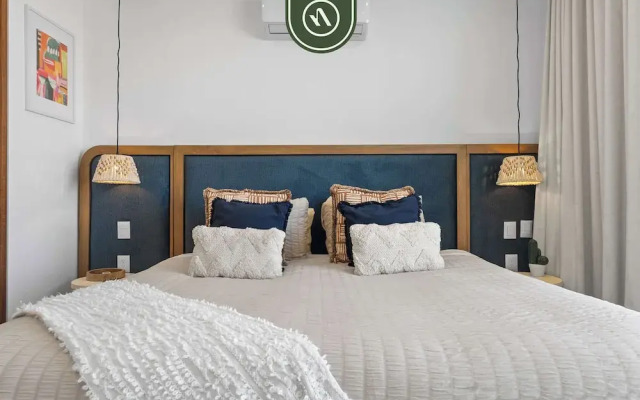 Boho 2 BR Condo - Dowtown - Rooftop Pool - Jacuzzi