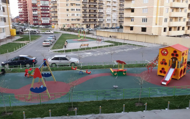 Apartments on Polovinko street 280/7 building 1
