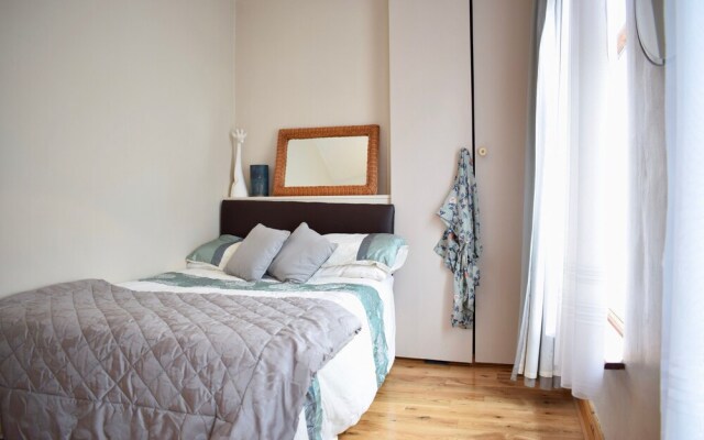 Central 2 Bedroom Dublin Home