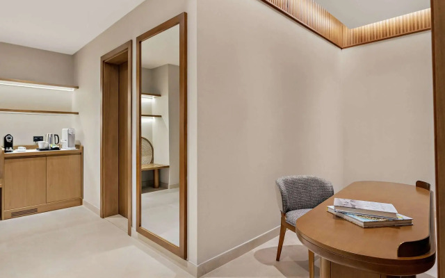Mercure Abu Dhabi Downtown