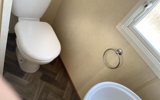 Captivating 2-bed Caravan in Clacton-on-sea