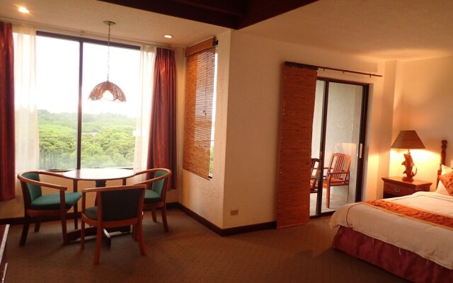 Cliffside View Hotel