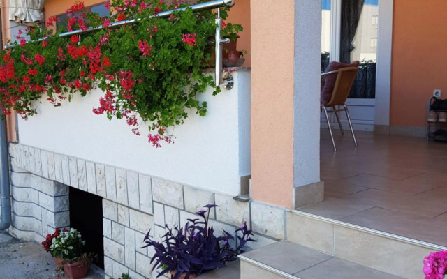 Studio Apartment Lili