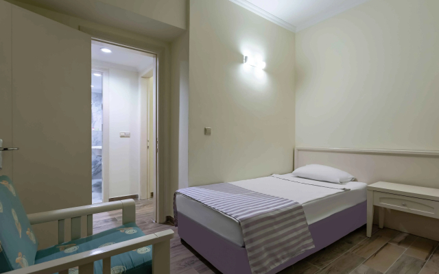 Asteria Family Resort Side (Ex. Euphoria Palm Beach)
