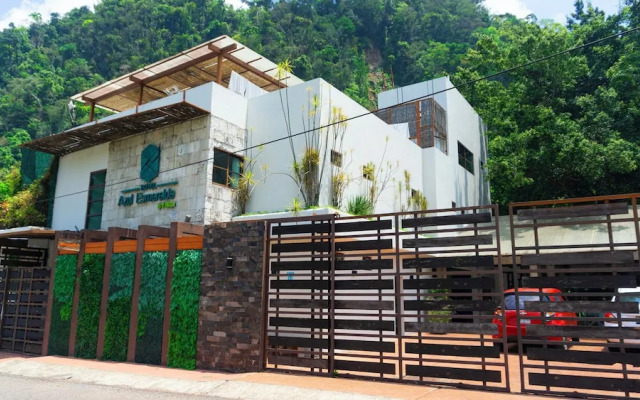 Hotel Azul Esmeralda