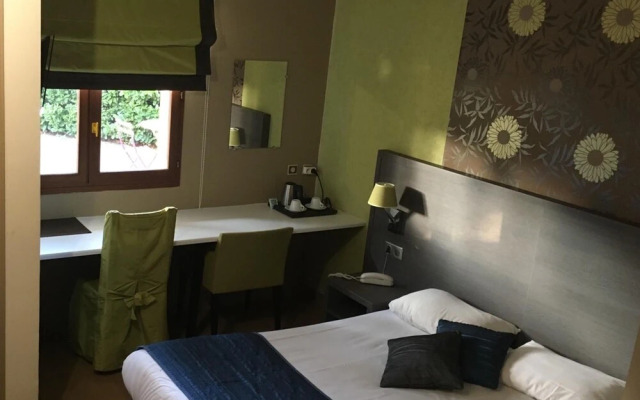 Logis Hôtel Le Mistral - Restaurant - Montélimar sud