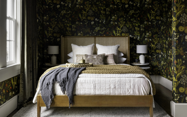 A White Jasmine Inn