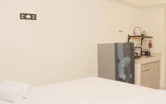 Warm And Cozy Studio At Meikarta Apartment