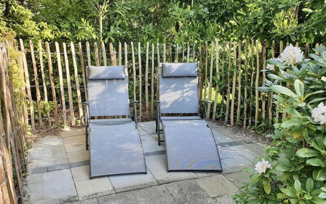 Comfortably Furnished Holiday Home by the sea