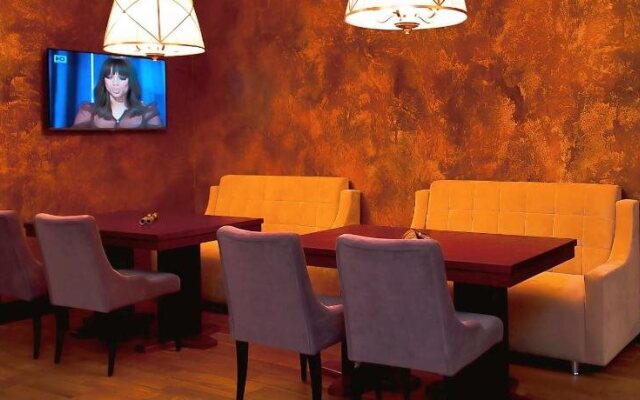 Hotel Troya West